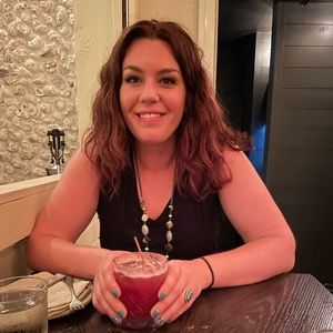 Meet your Posher, Alyssa